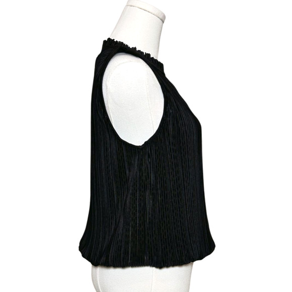 Evereve Black Satin Plisse Ruffle Neck Keyhole Back Sleeveless Blouse Small - Picture 4 of 8